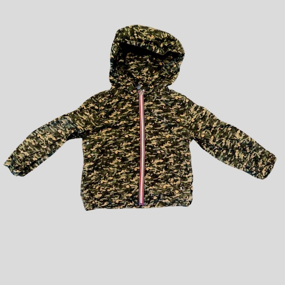 MONCLER HOODED WIND JACKET
